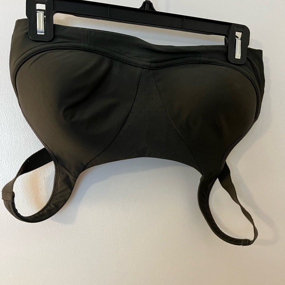 Lululemon OD Green Sports Bra